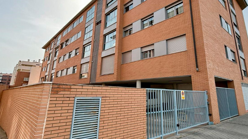 Plaza de garaje  en calle Calendula, Ávila