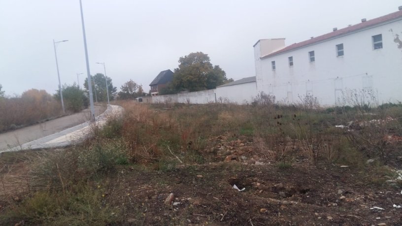 Terreno urbano en venta en calle S Pedro Castro