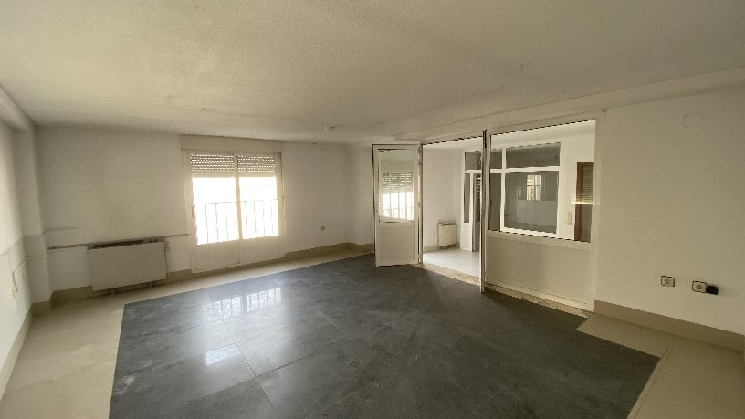 Flat for sale in calle Beltrana