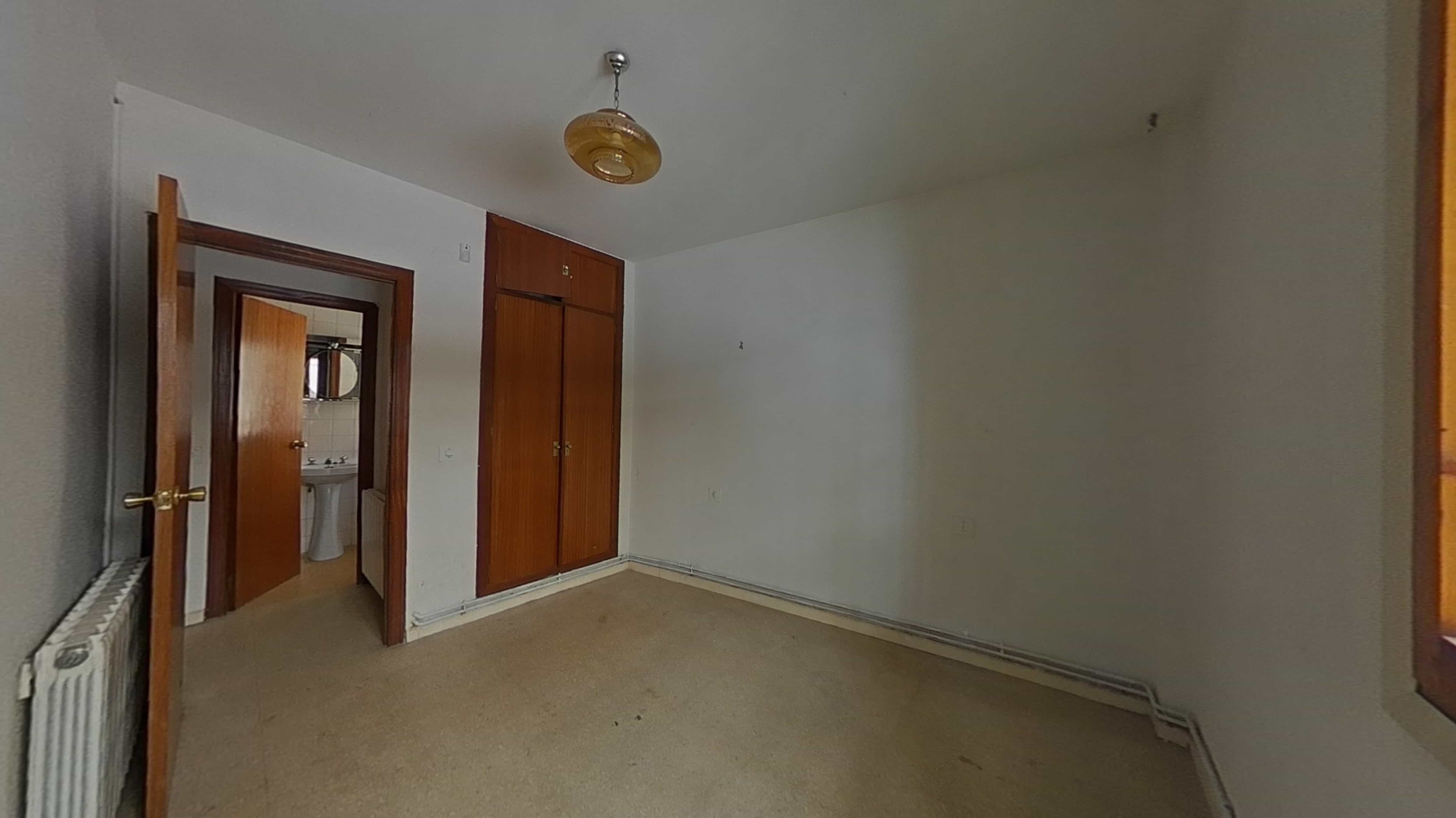 Piso en venta en plaza Doctor Gila-del