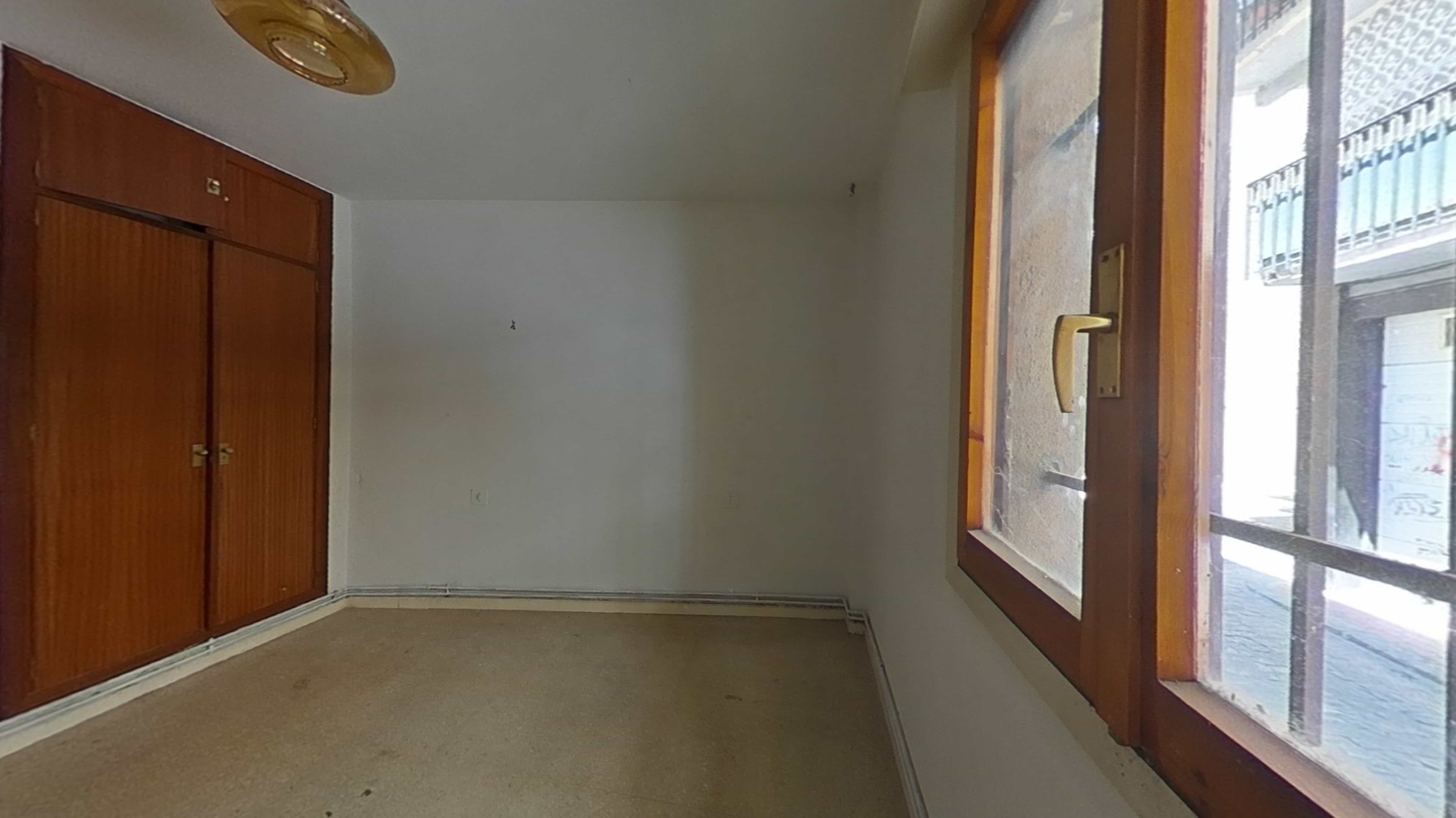 Piso en venta en plaza Doctor Gila-del