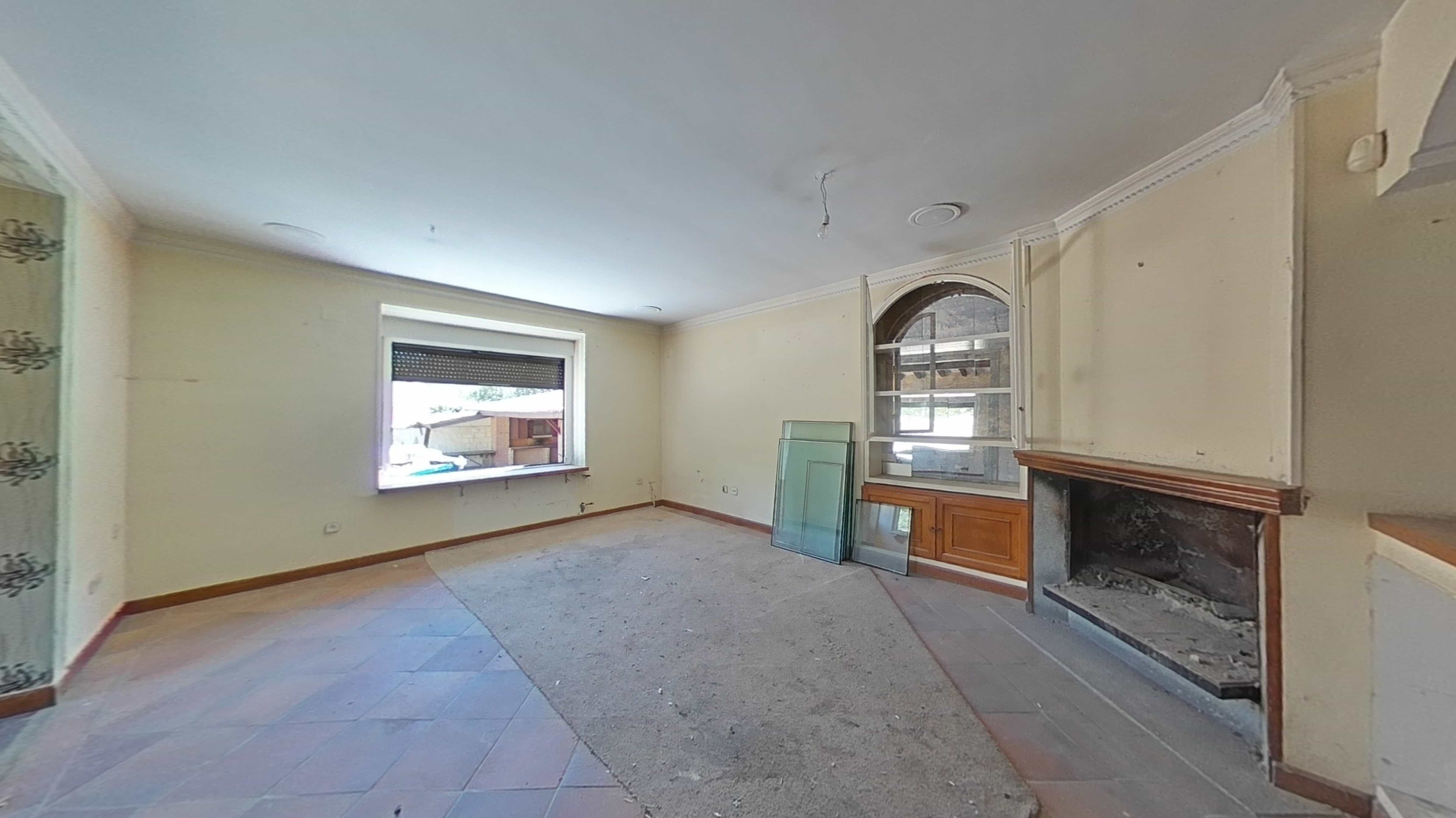 Casa en venta en calle Sierra