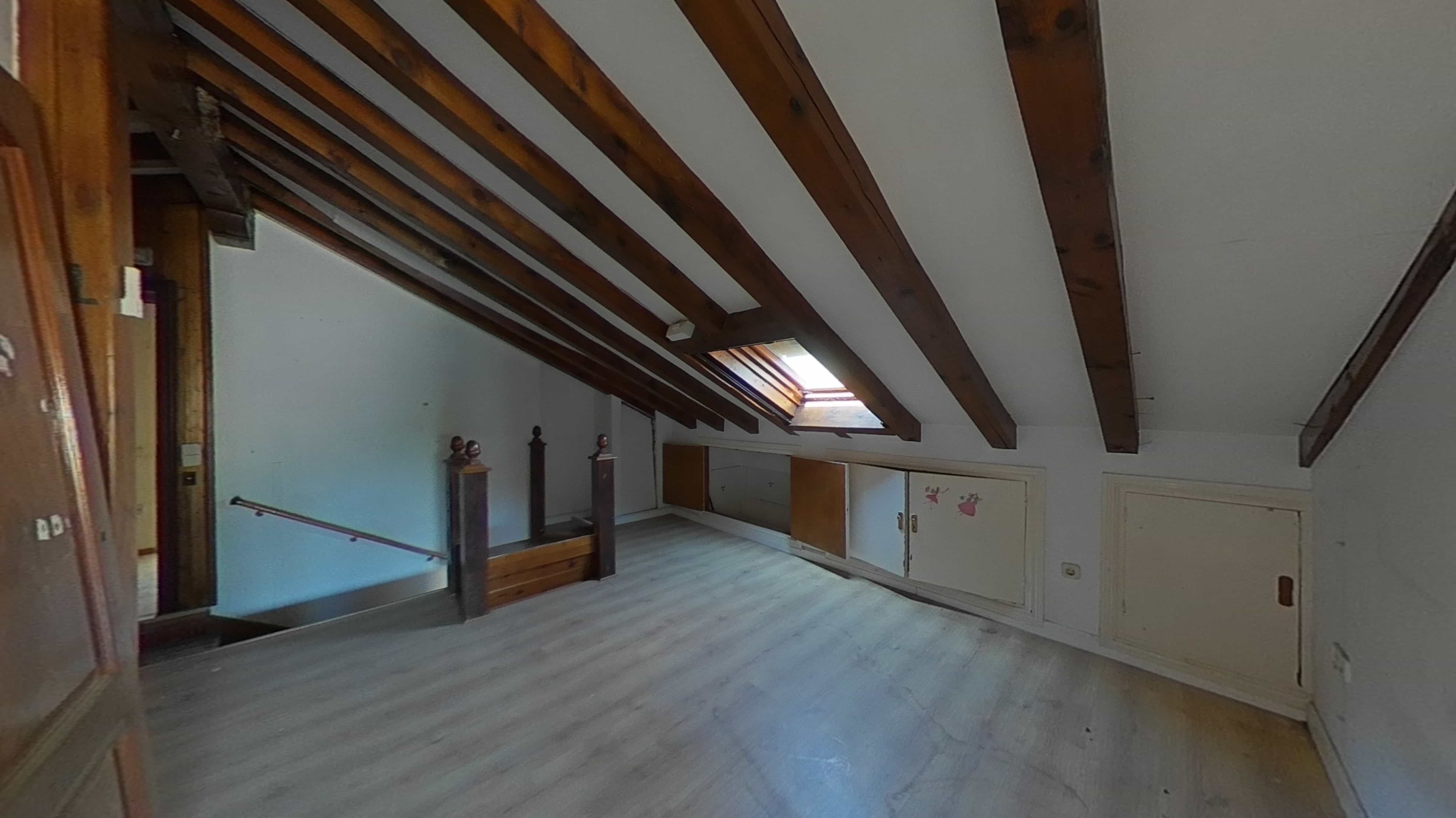 Casa en venta en calle Sierra