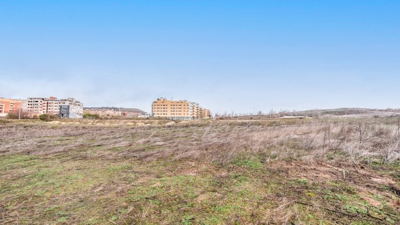 Developable land for sale in calle Manuel del Rio Nº 56e