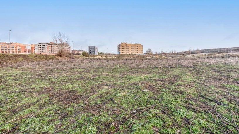 Developable land for sale in calle Manuel del Rio Nº 56e