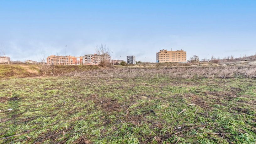 Developable land for sale in calle Manuel del Rio Nº 56e