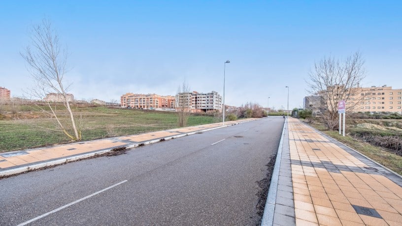 Developable land for sale in calle Manuel del Rio Nº 56e