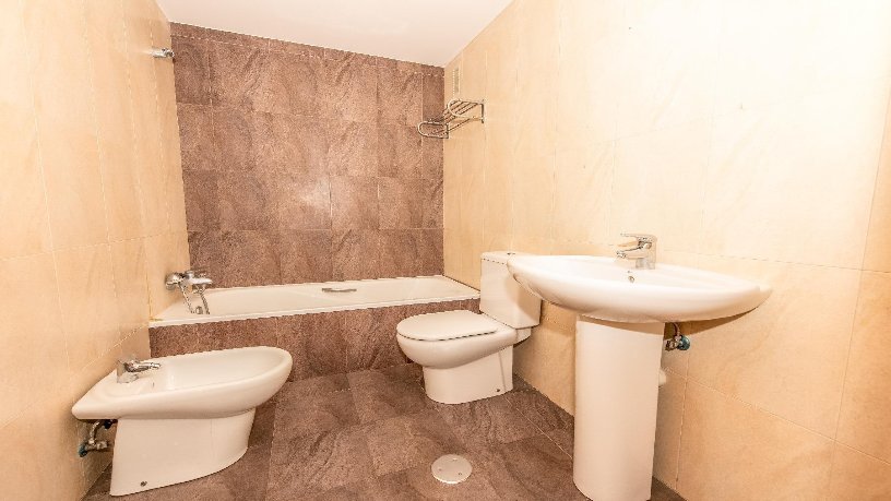 Piso en venta en calle La Galana