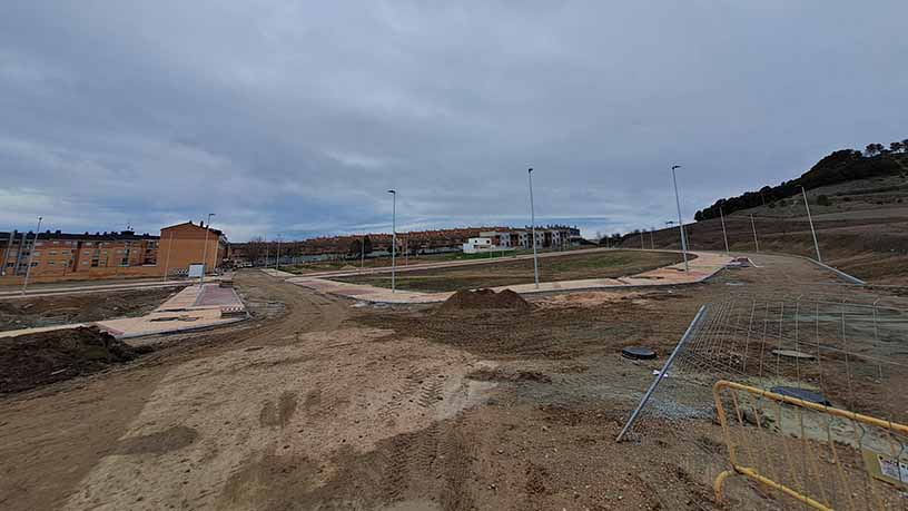 Terreno urbanizable en venta en  S-06 