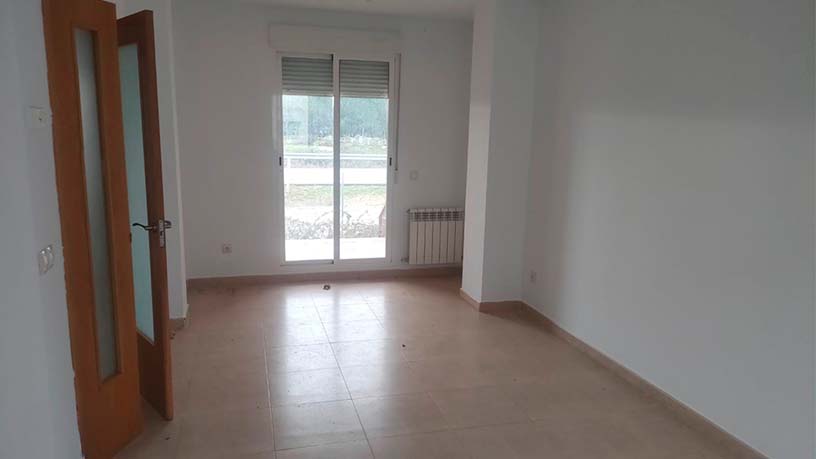 House for sale in avda Argusino