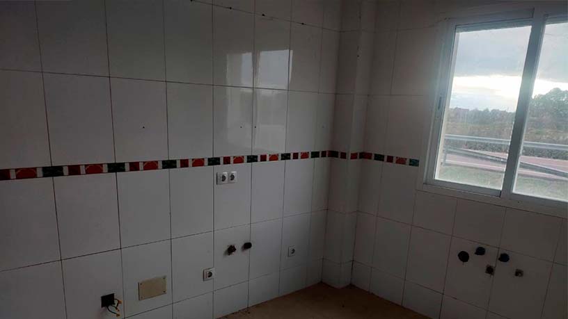 House for sale in avda Argusino