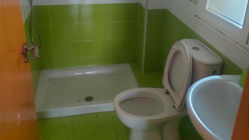 House for sale in avda Argusino