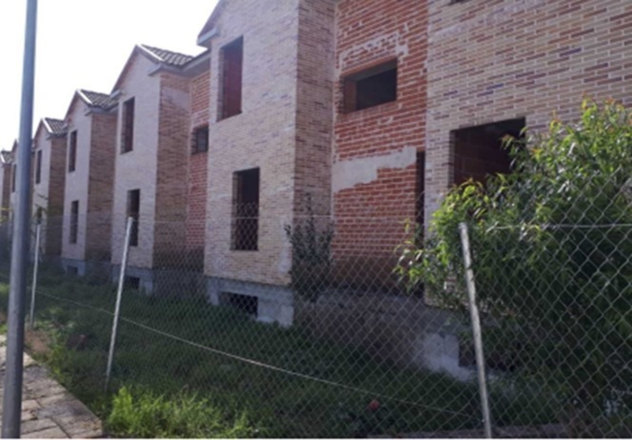 Work stopped for sale in calle Carretera (parcela 2)