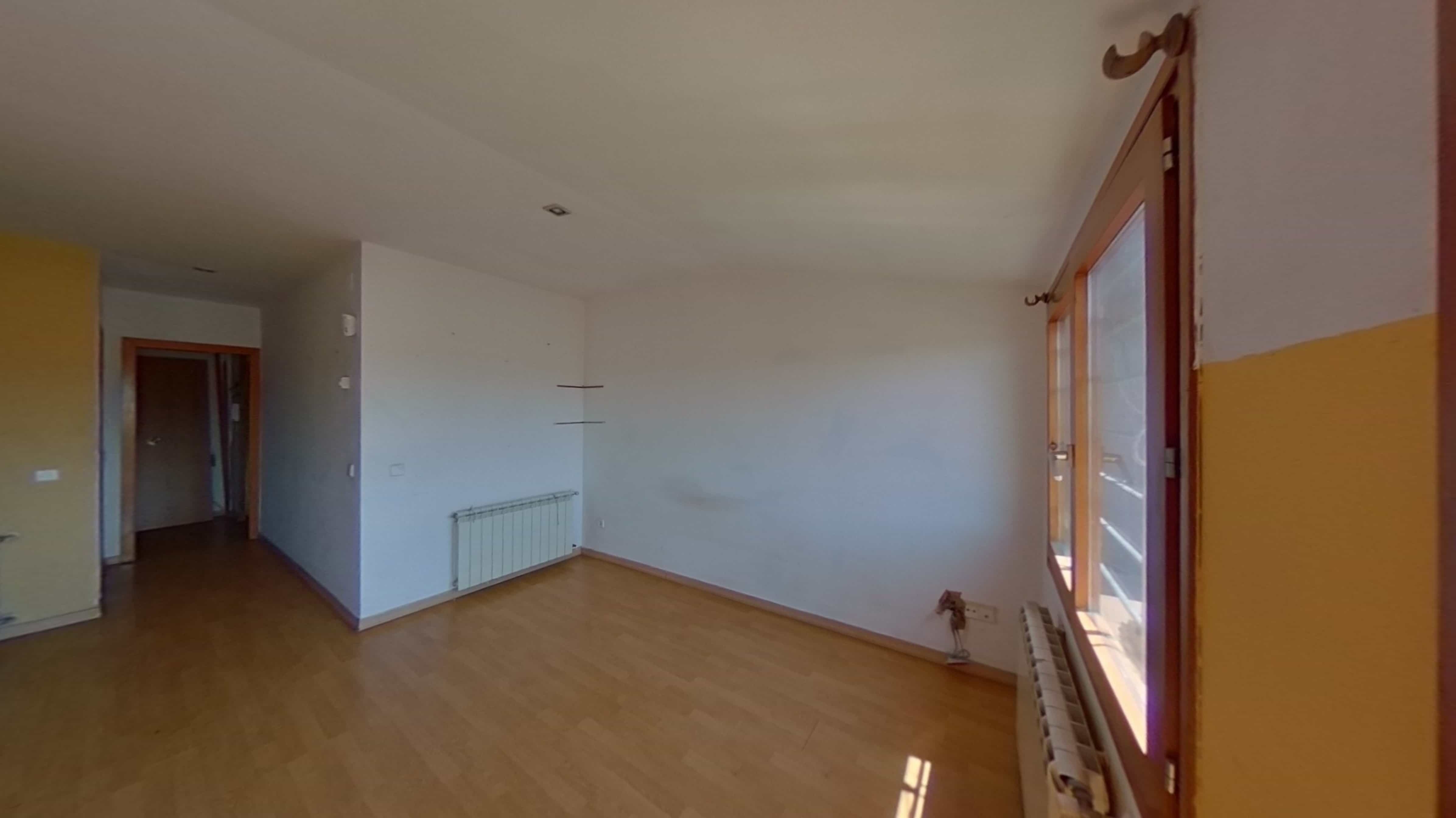 Flat for sale in avda Roma Nº104-b