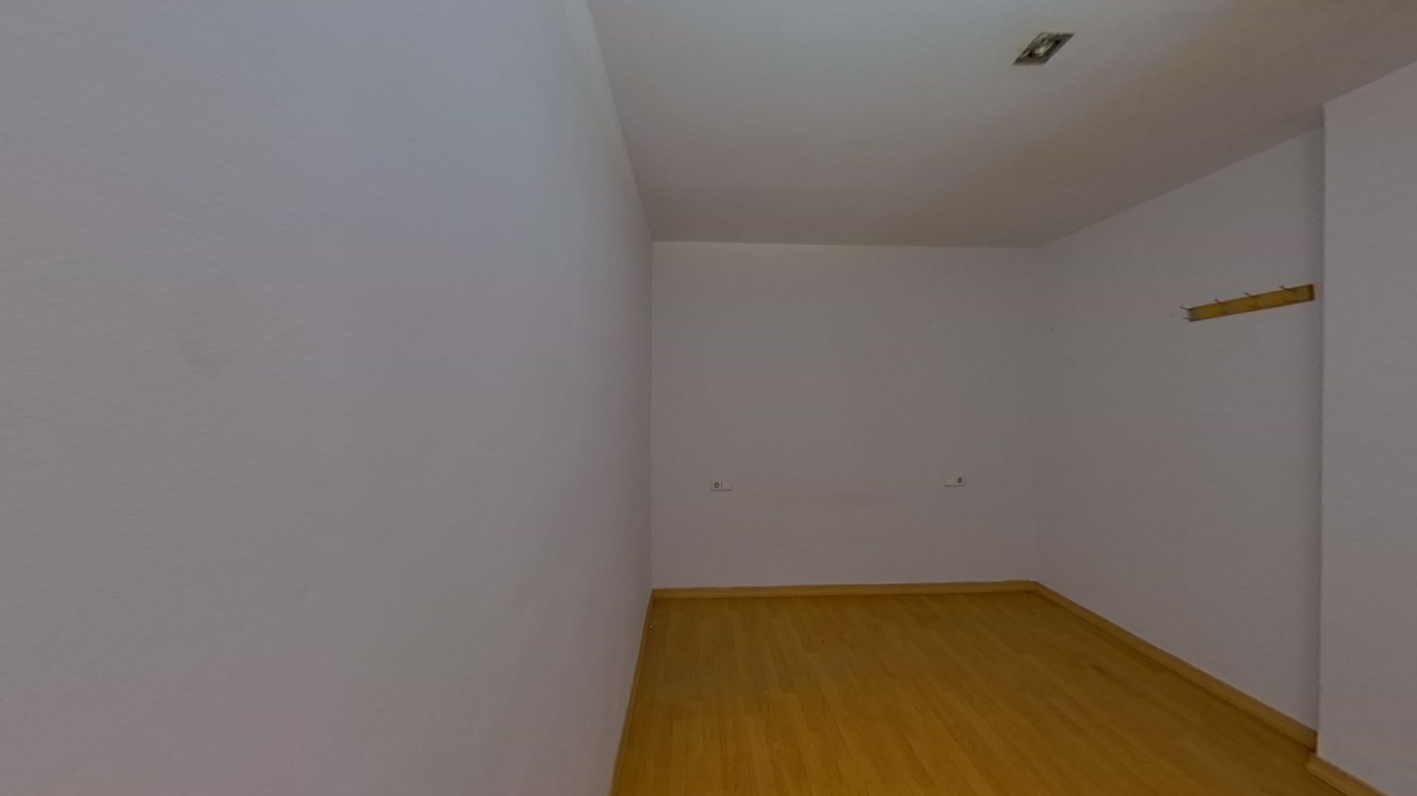 Flat for sale in avda Roma Nº104-b