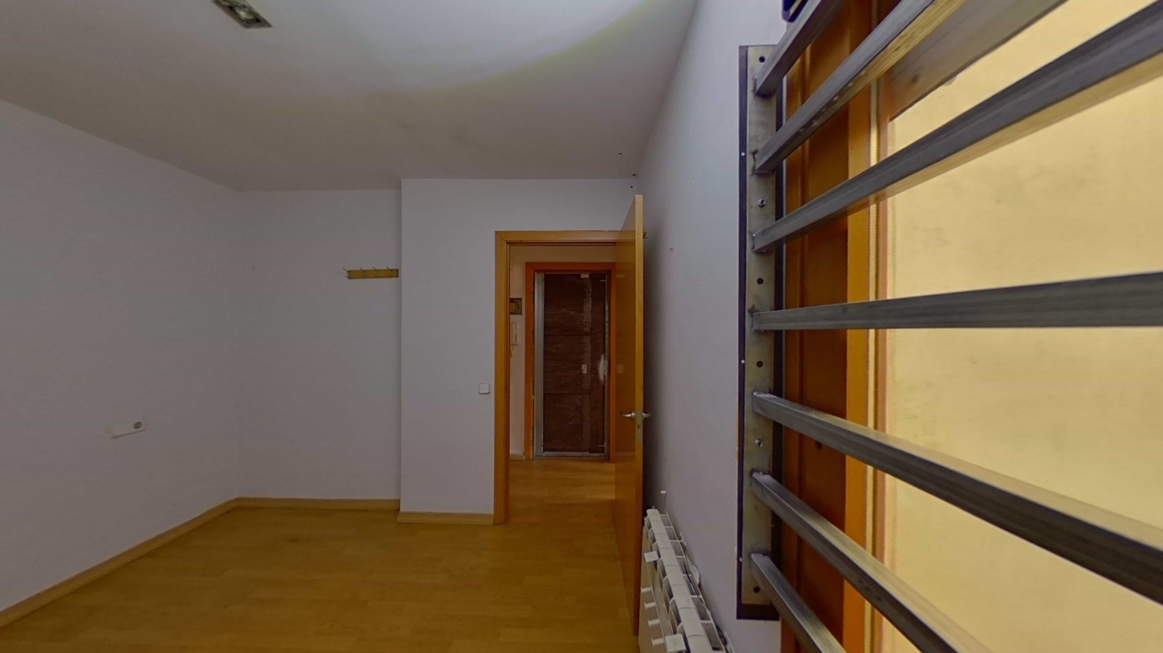 Flat for sale in avda Roma Nº104-b