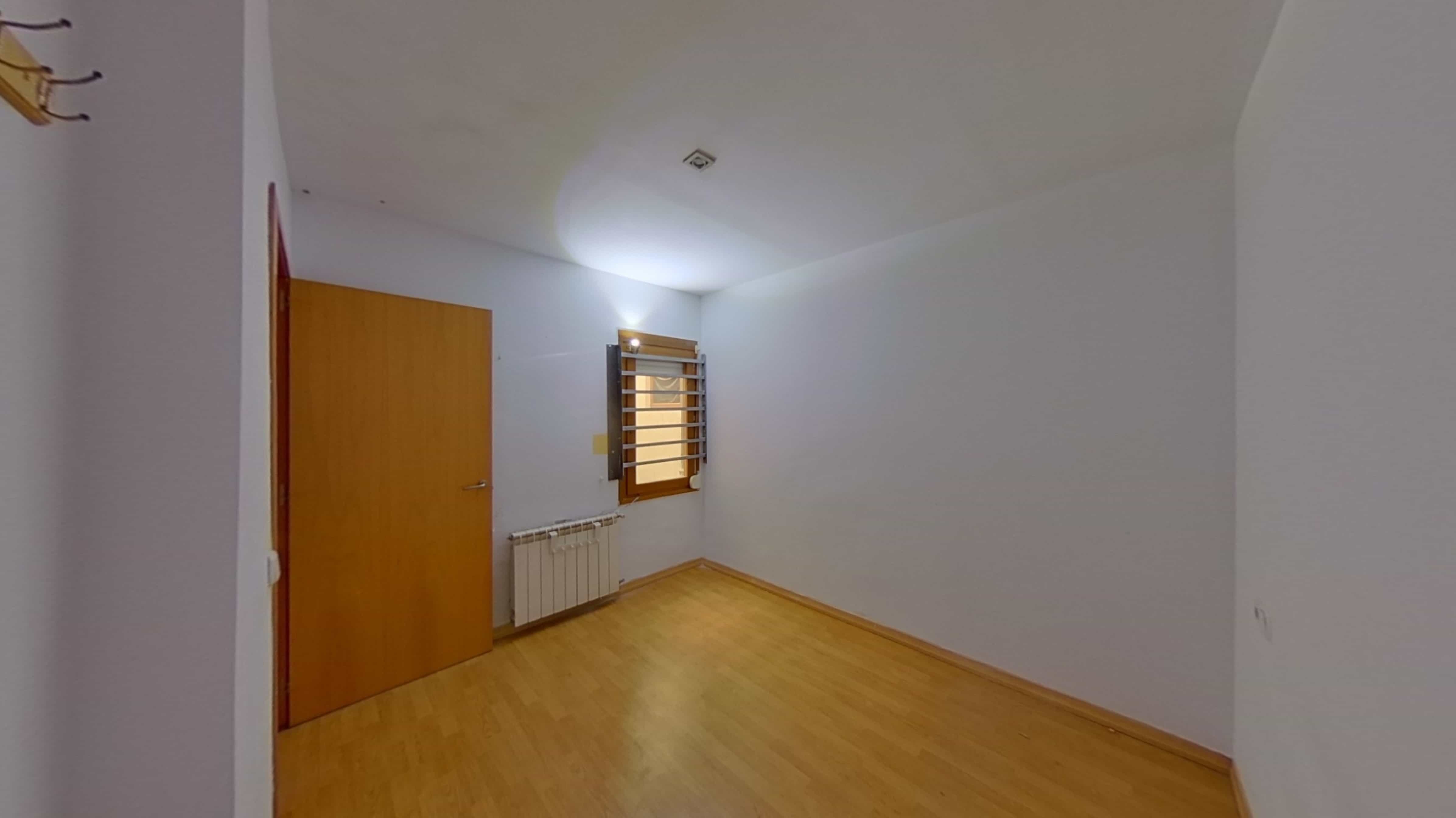 Flat for sale in avda Roma Nº104-b