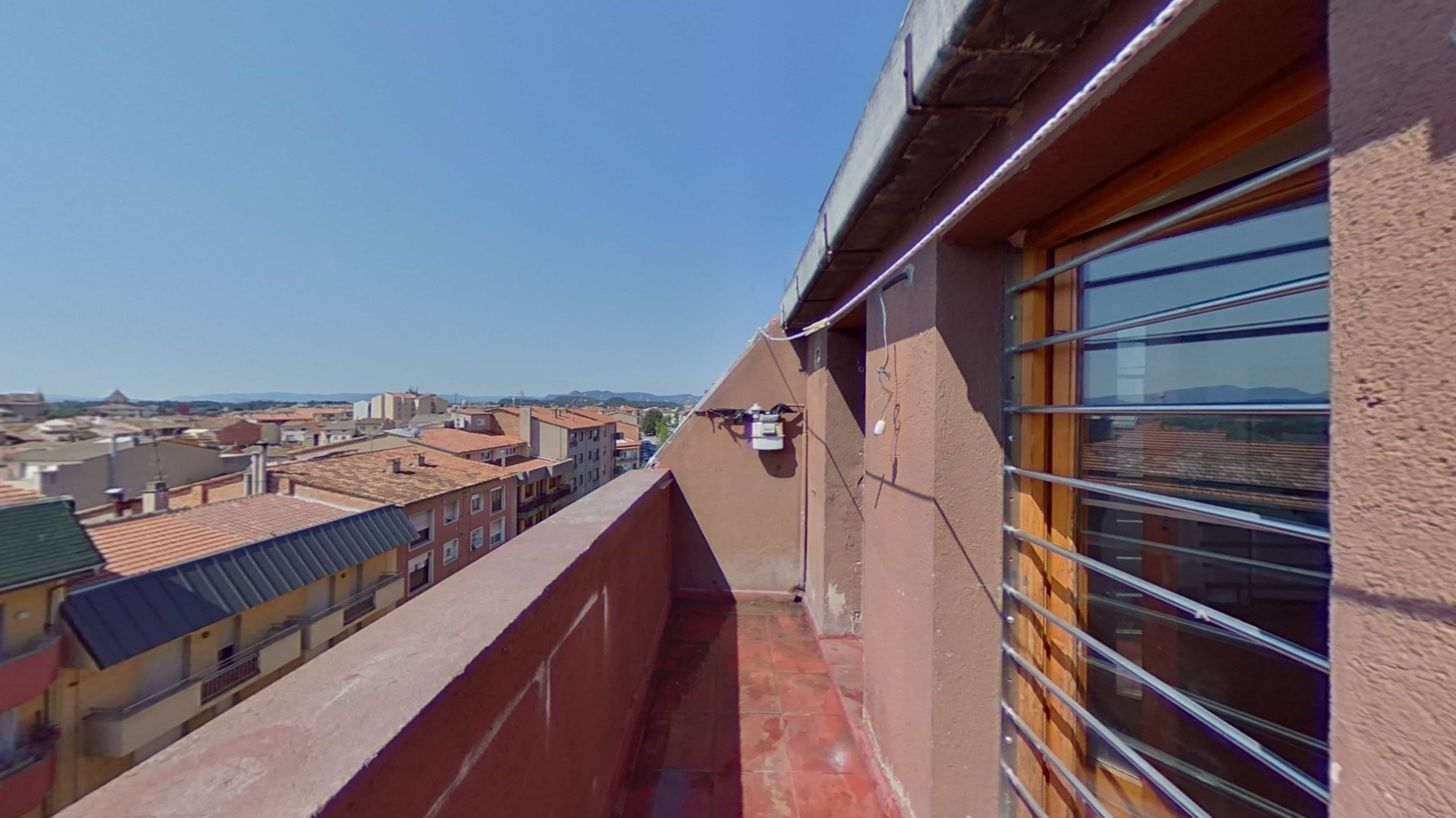 Flat for sale in avda Roma Nº104-b