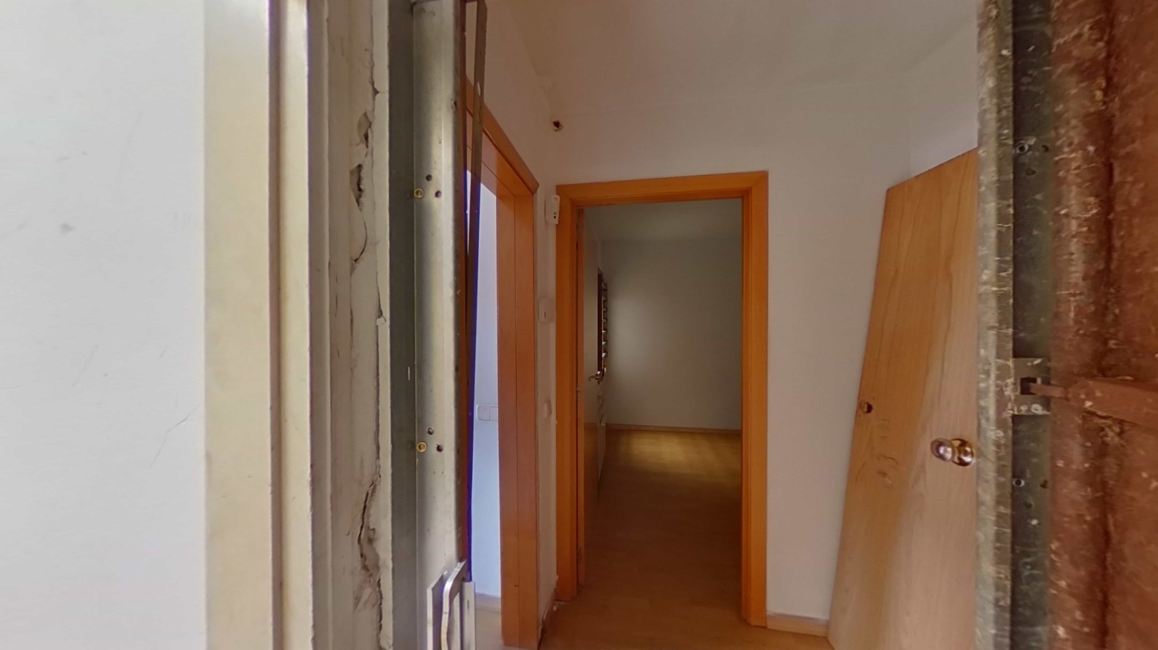 Flat for sale in avda Roma Nº104-b