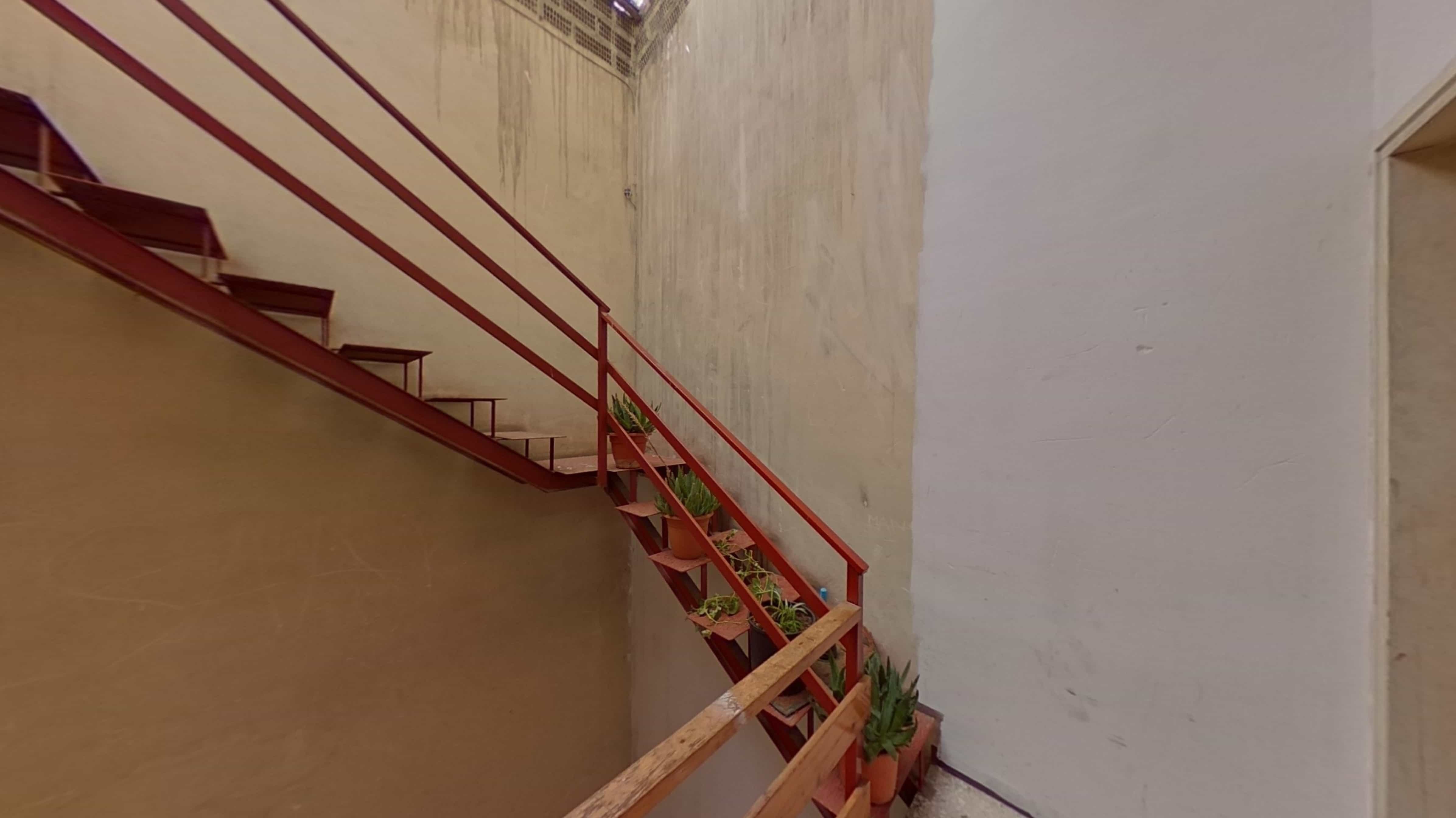 Flat for sale in avda Roma Nº104-b
