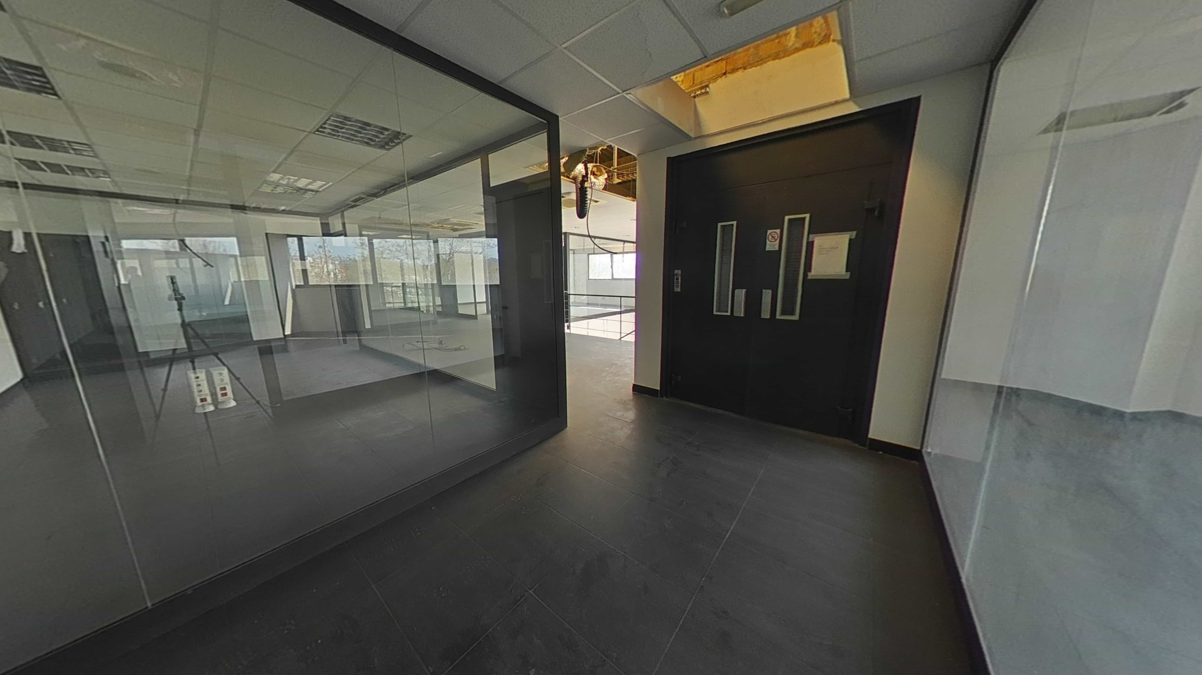 Industrial unit for sale in calle Narcis Monturiol