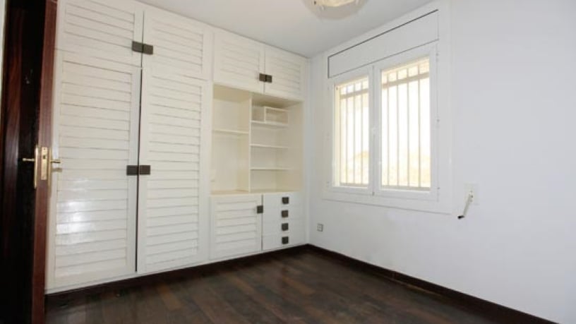 Casa en venta en calle Riu Segre