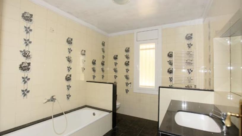 Casa en venta en calle Riu Segre