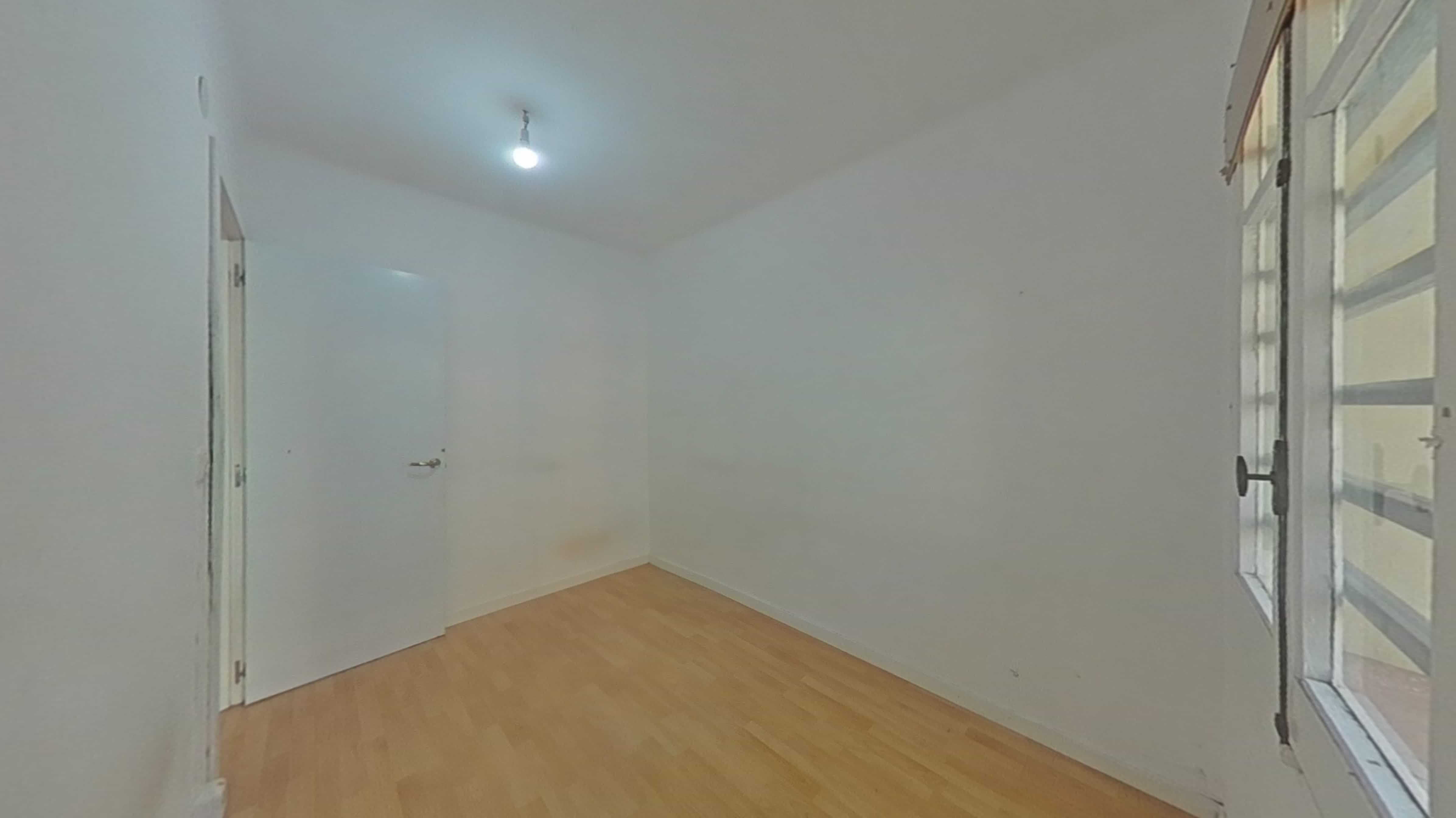 Piso en venta en calle Nuria