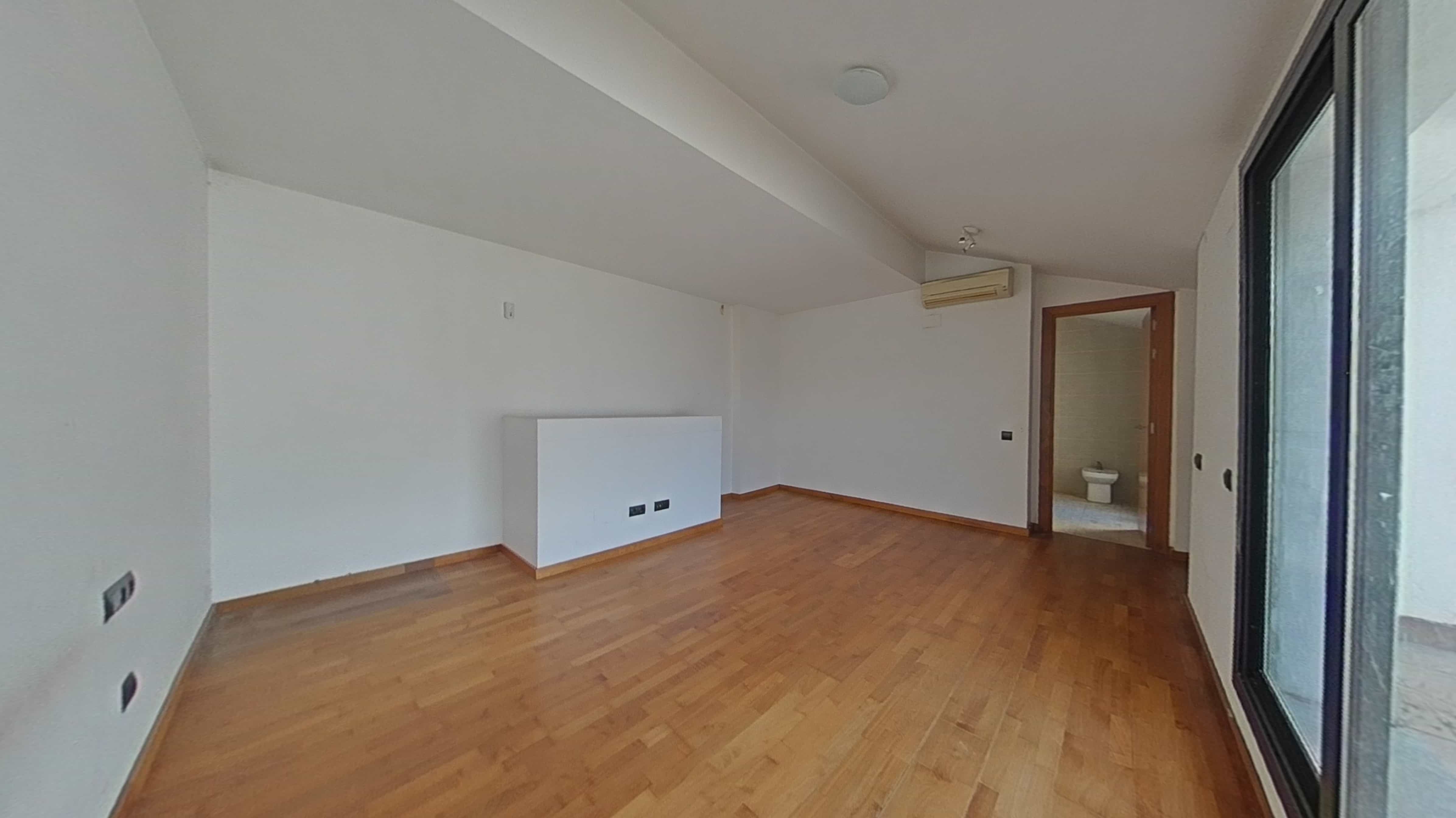 Casa en venta en calle Manresa Parcela 749 Urb.agora Park
