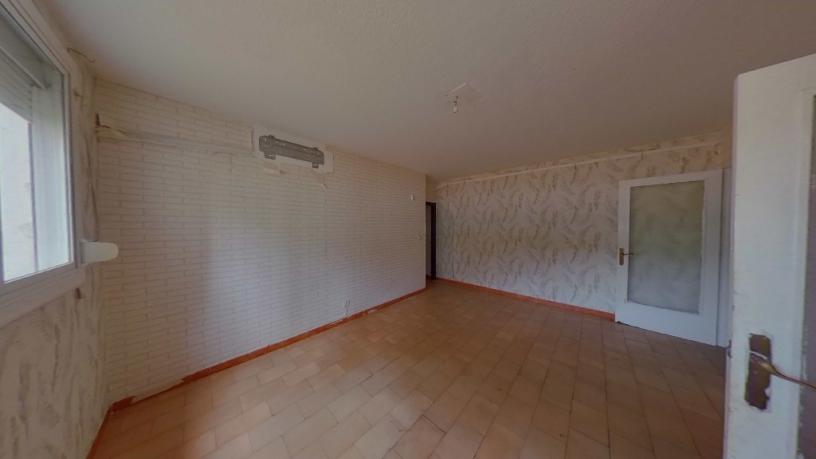 Appartement de 74m² dans rue Zaragoza, Badia Del Vallès, Barcelona