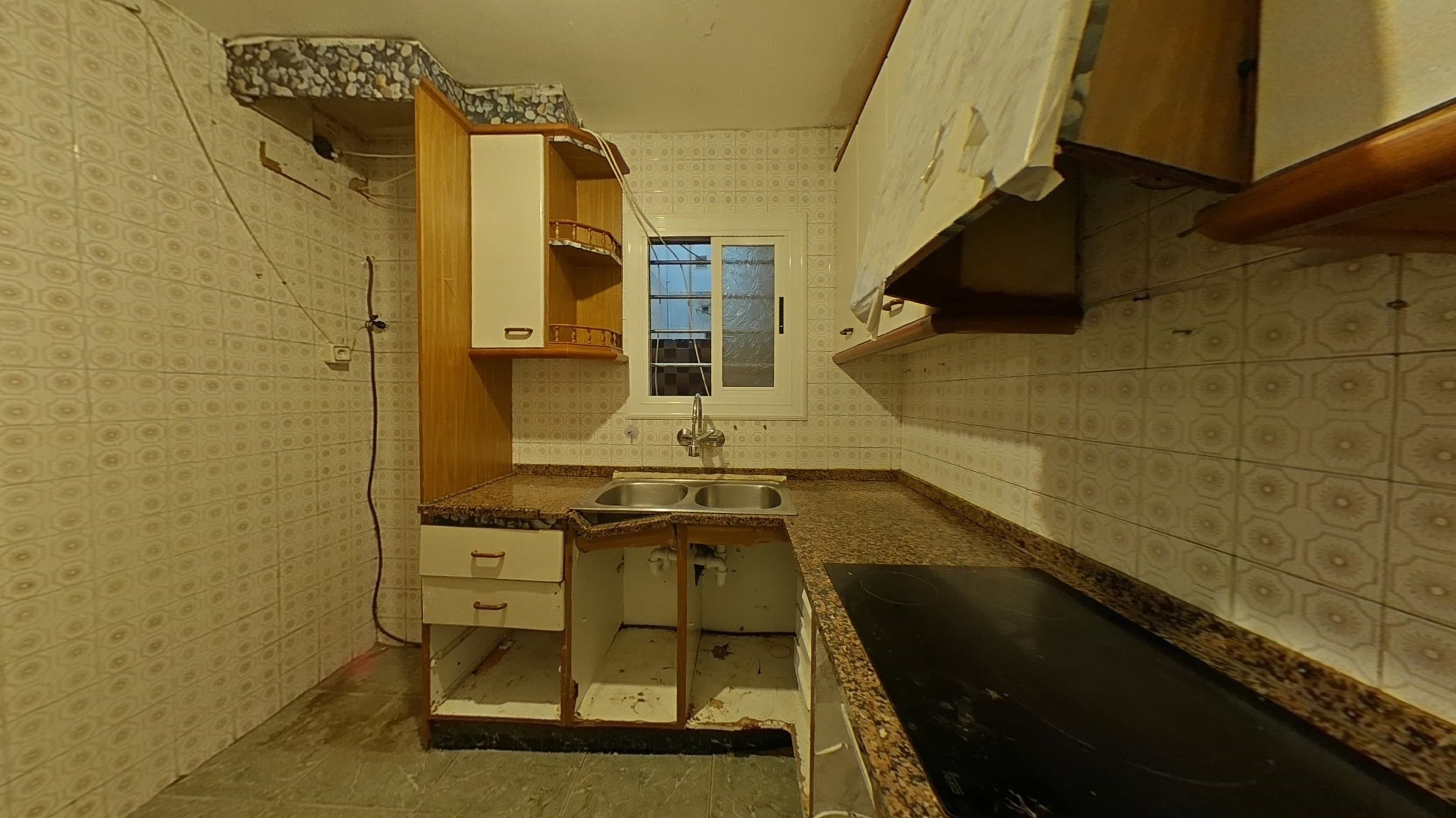 Flat for sale in calle Mossen Angel Rodamilans