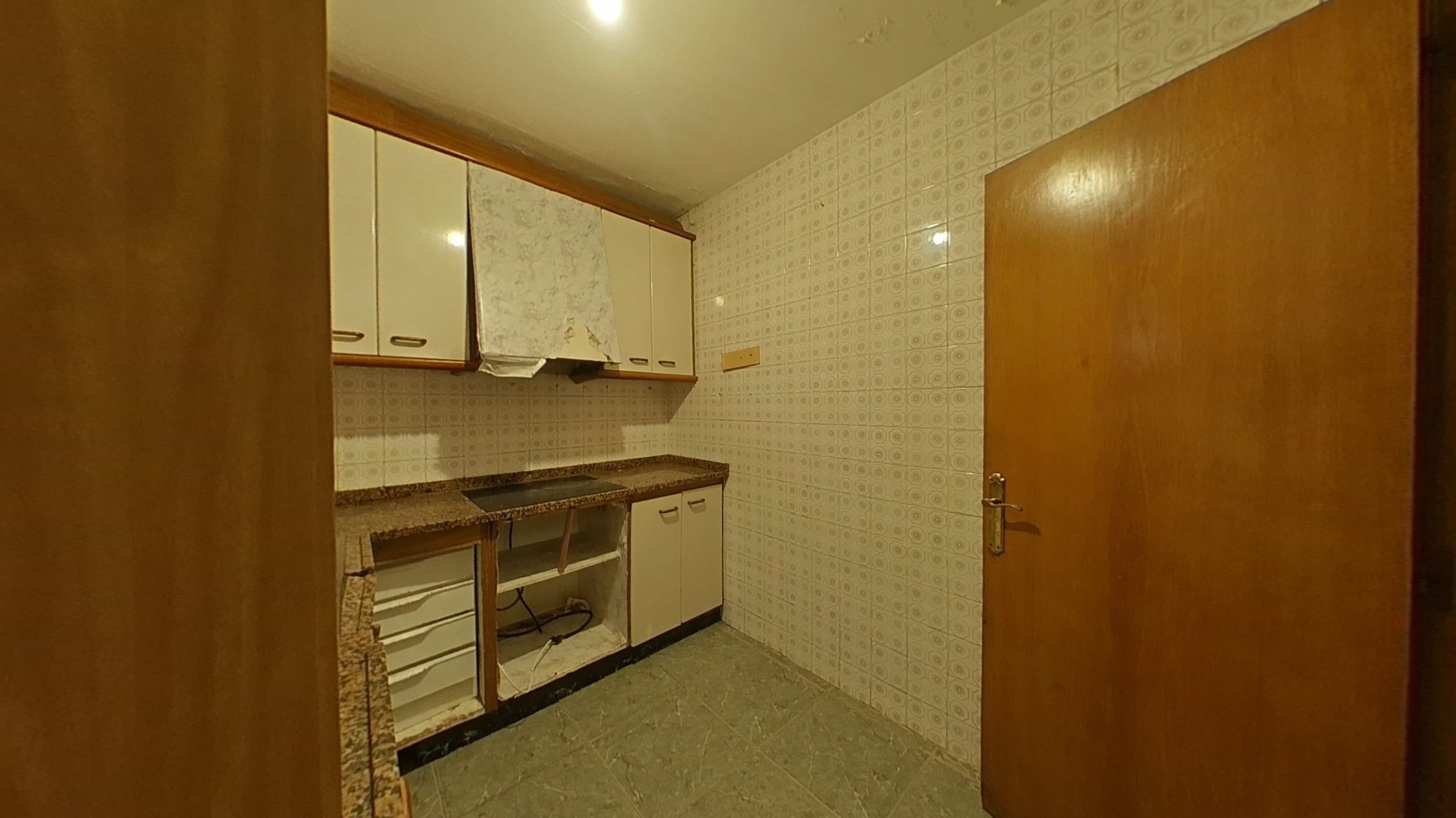Flat for sale in calle Mossen Angel Rodamilans