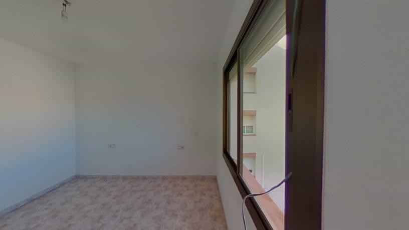Piso en venta en calle Poeta Punsola