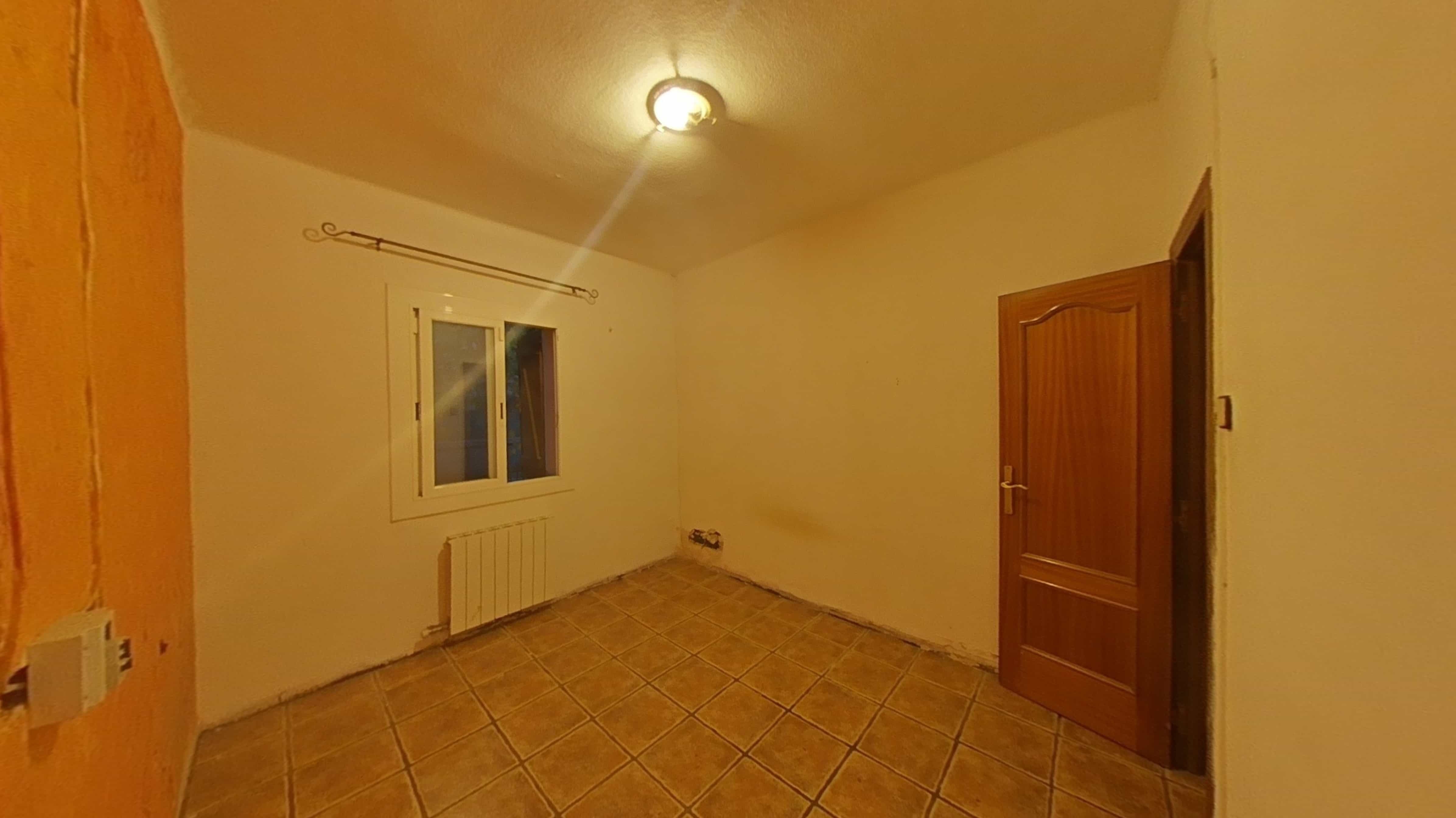 Chalet adosado en venta en calle Igualada