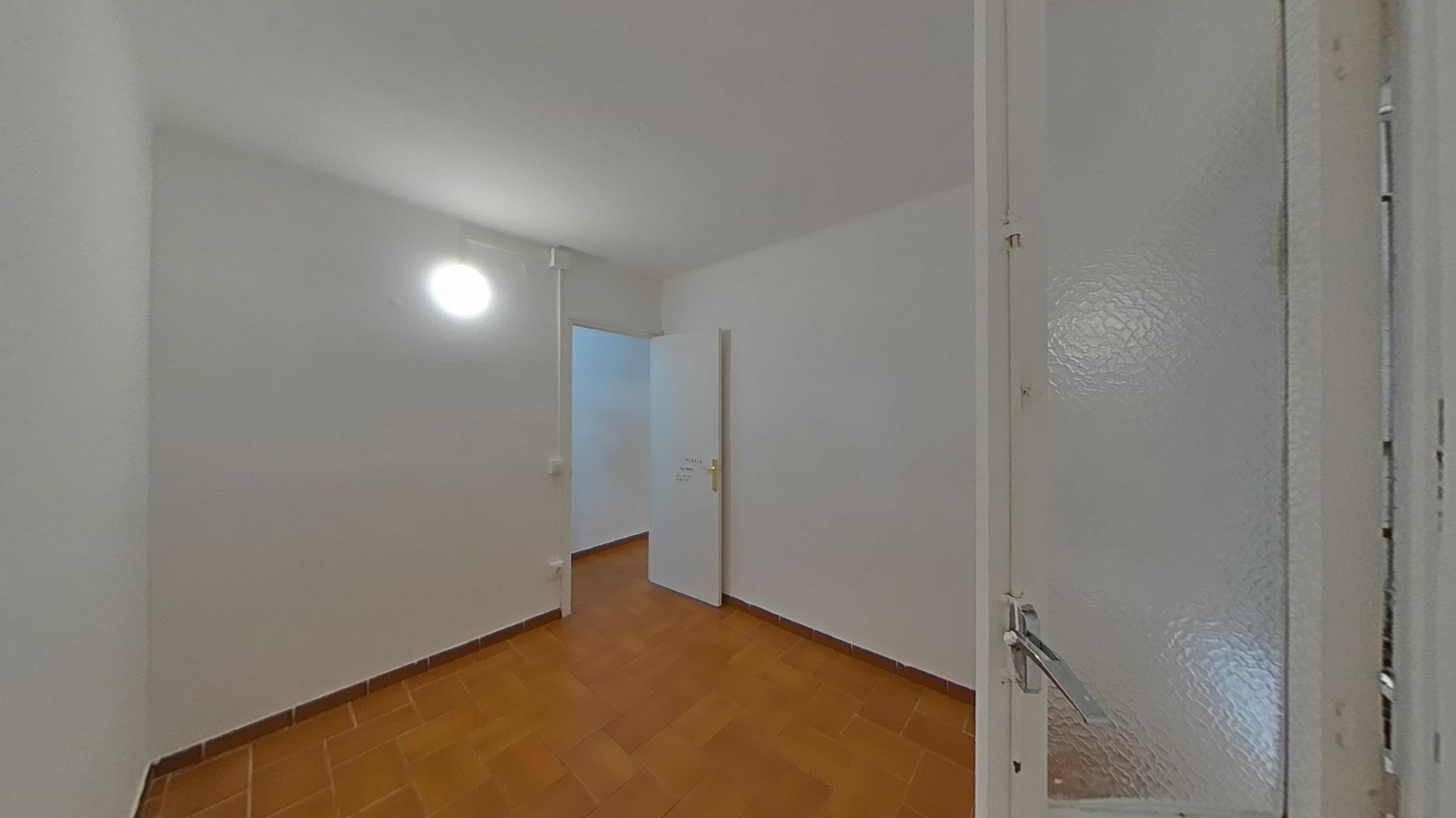Flat for sale in calle Tarragona