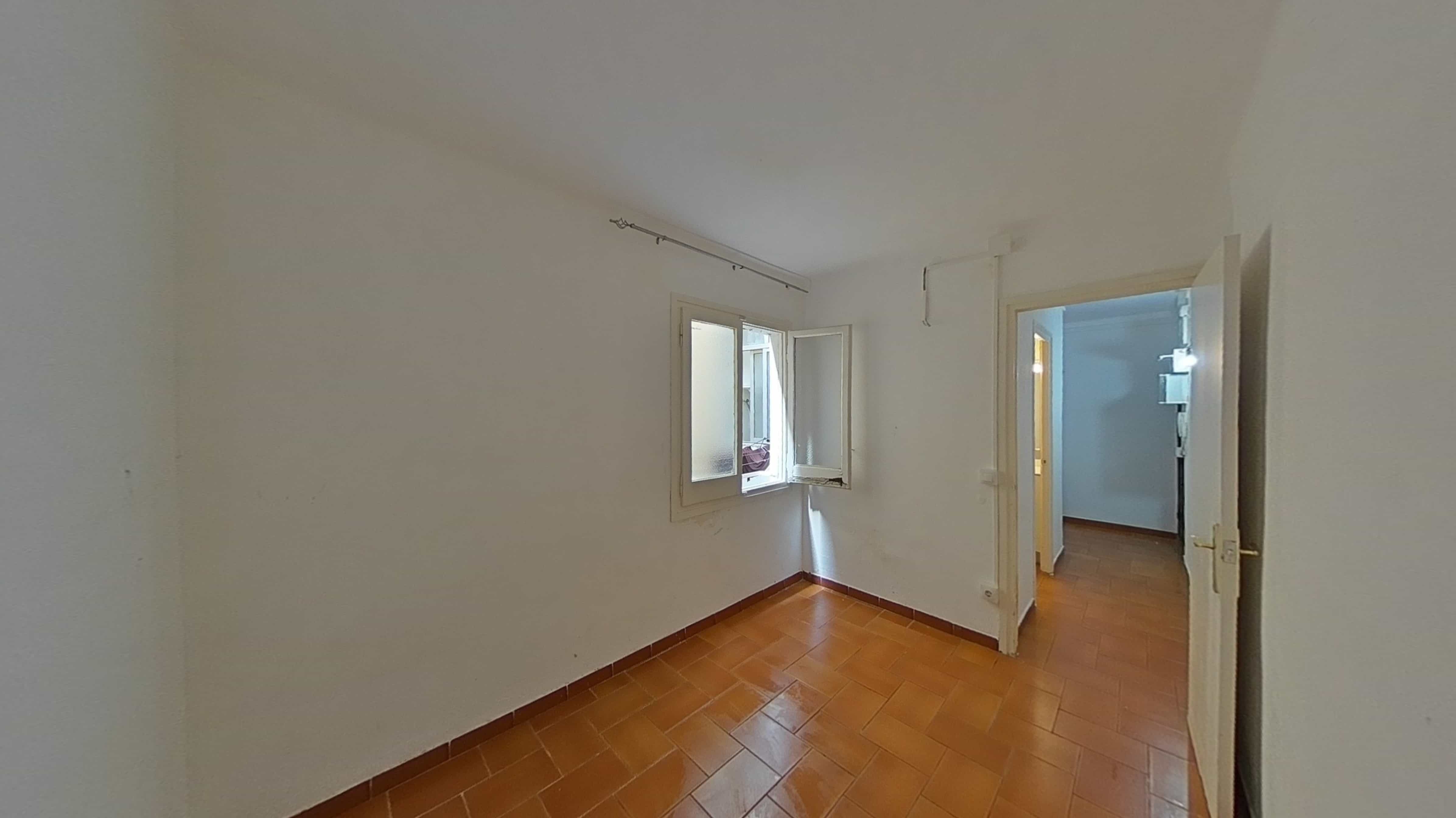 Flat for sale in calle Tarragona