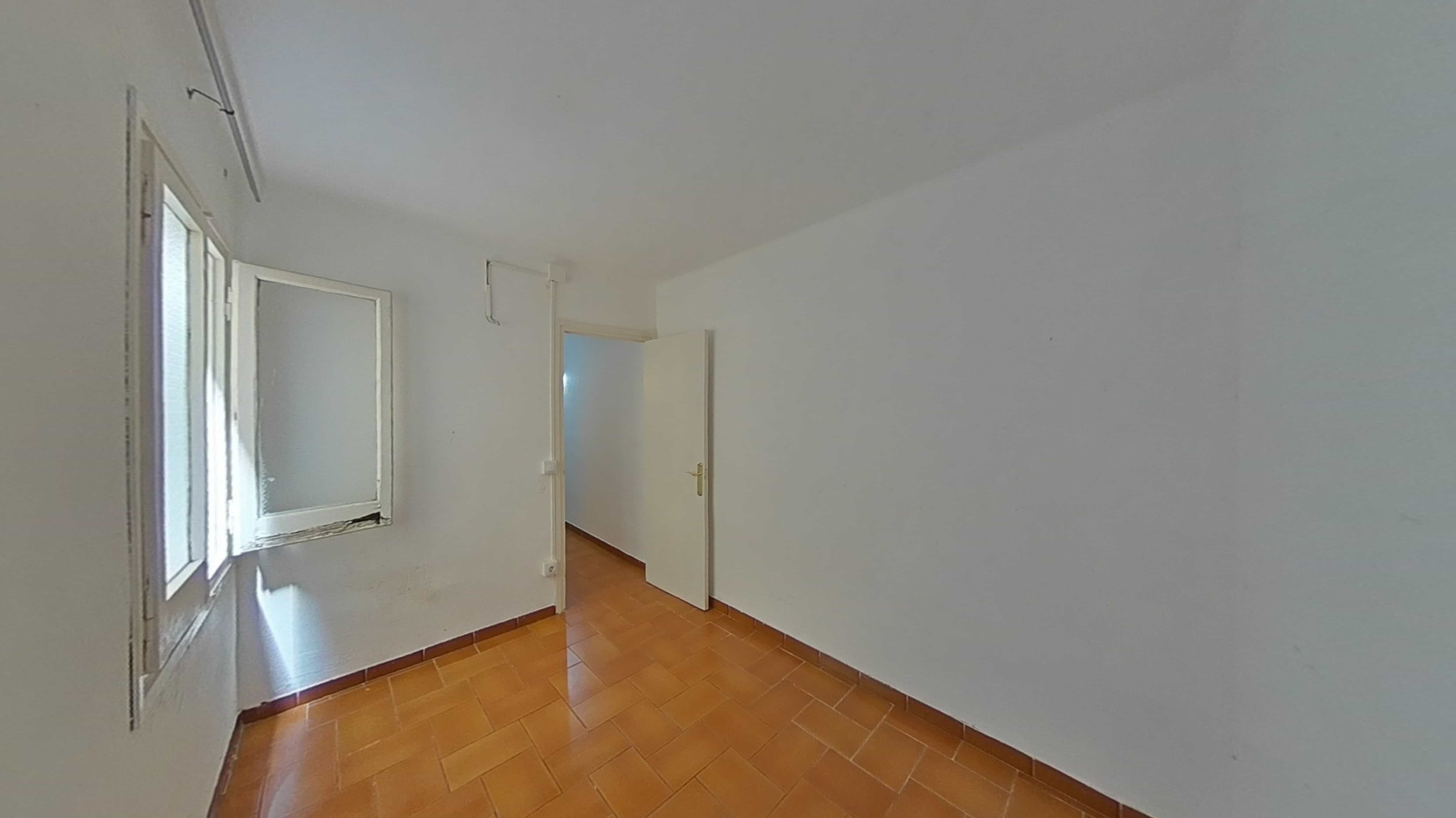 Flat for sale in calle Tarragona