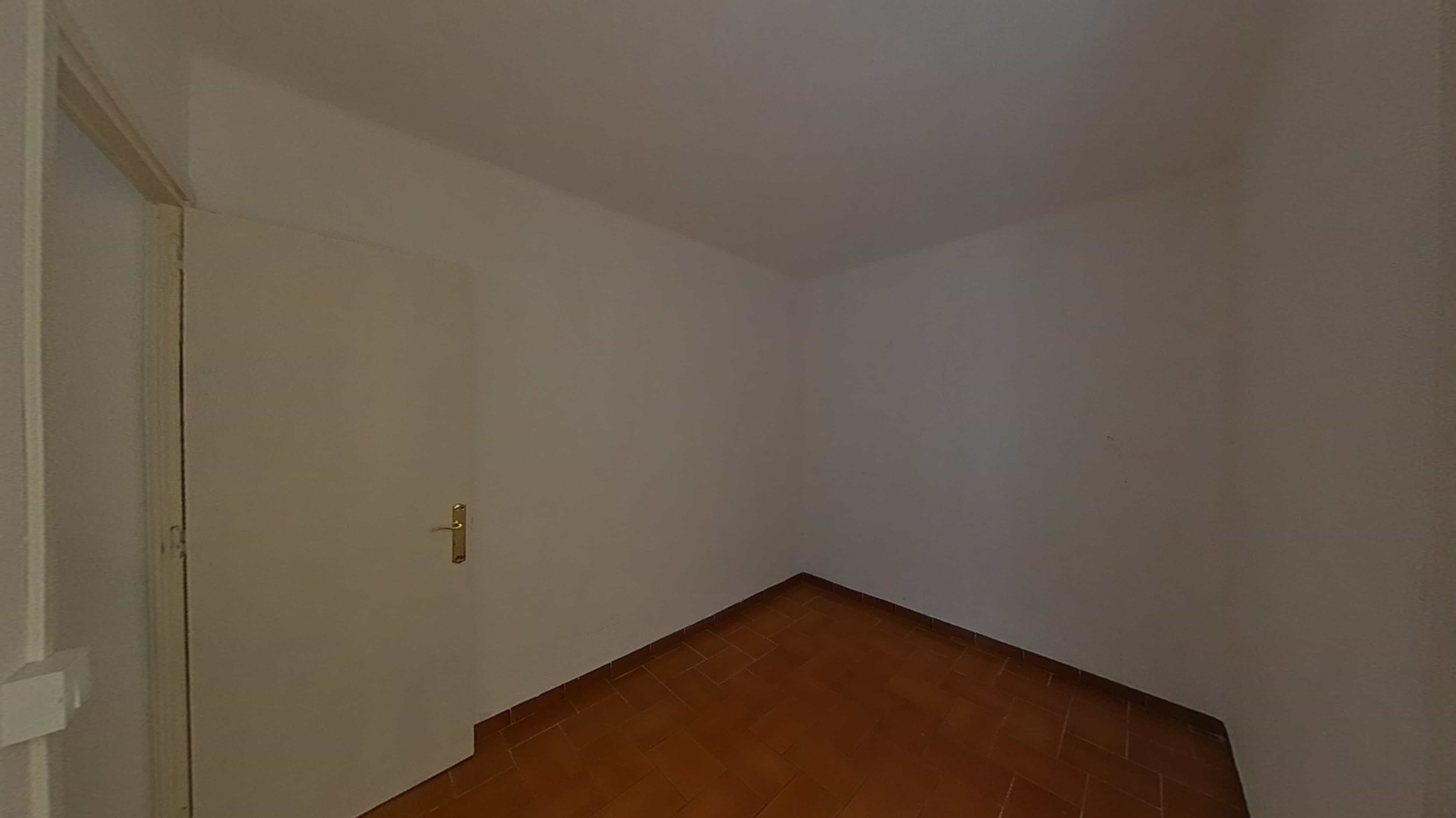 Flat for sale in calle Tarragona