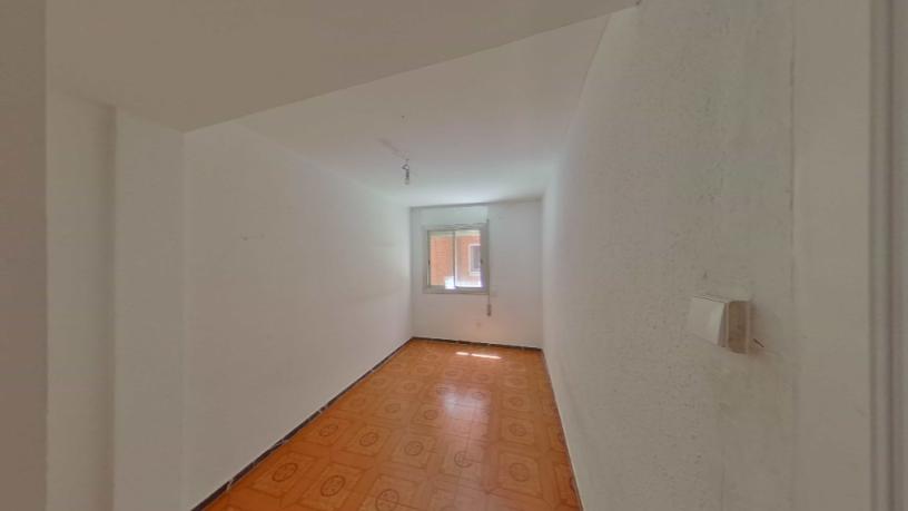 Piso en venta en calle Montblanc