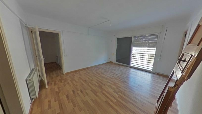 Piso en venta en calle Olot, D'