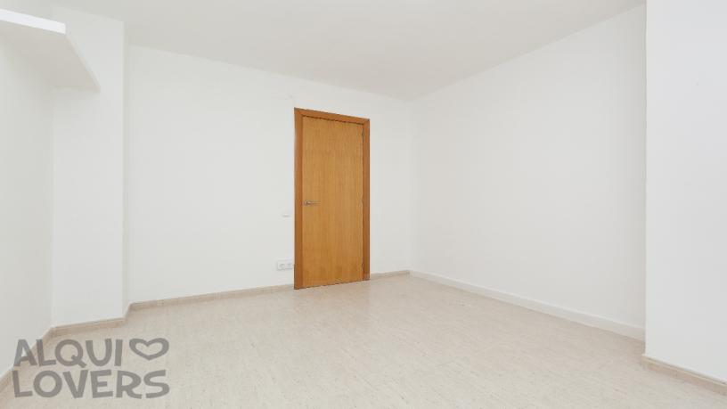 Piso en venta en calle Montserrat