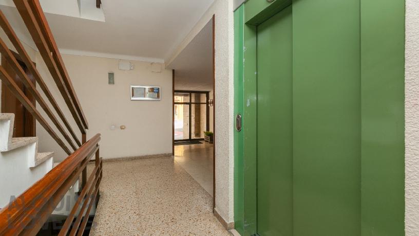 Piso en venta en calle Montserrat
