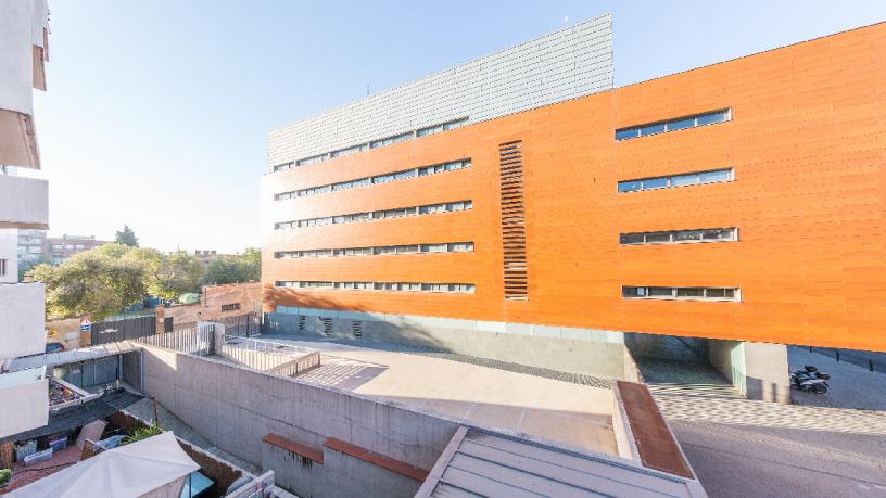 Piso en venta en plaza Baro