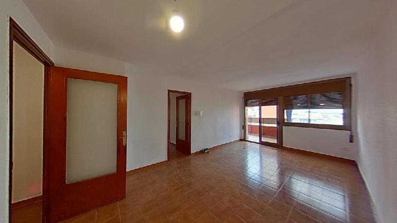 Piso en venta en calle Montblanc