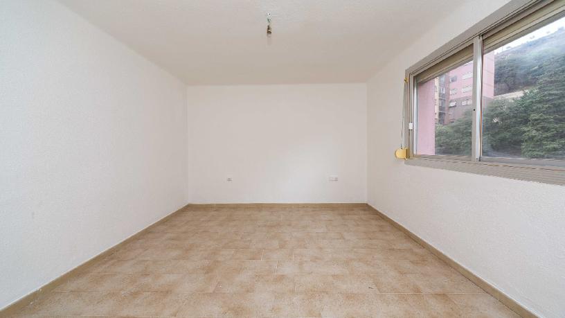 Piso en venta en calle Cordova