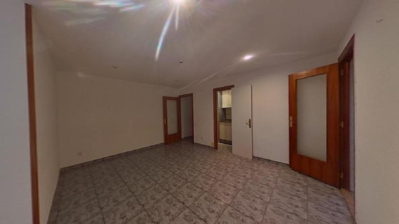 82m² Flat on street Torino, Badalona, Barcelona