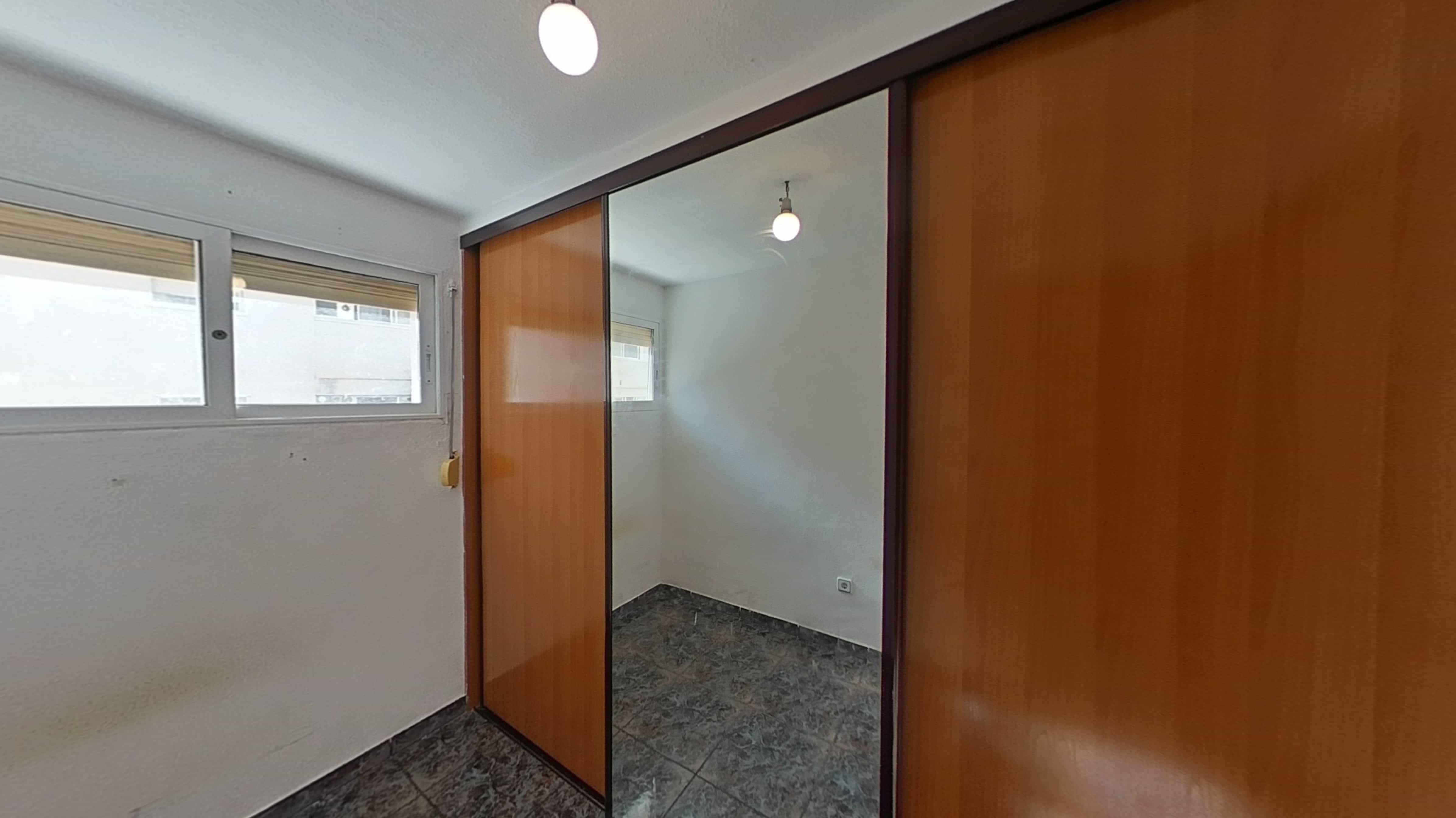 Piso en venta en grup Pare Ignasi Puig