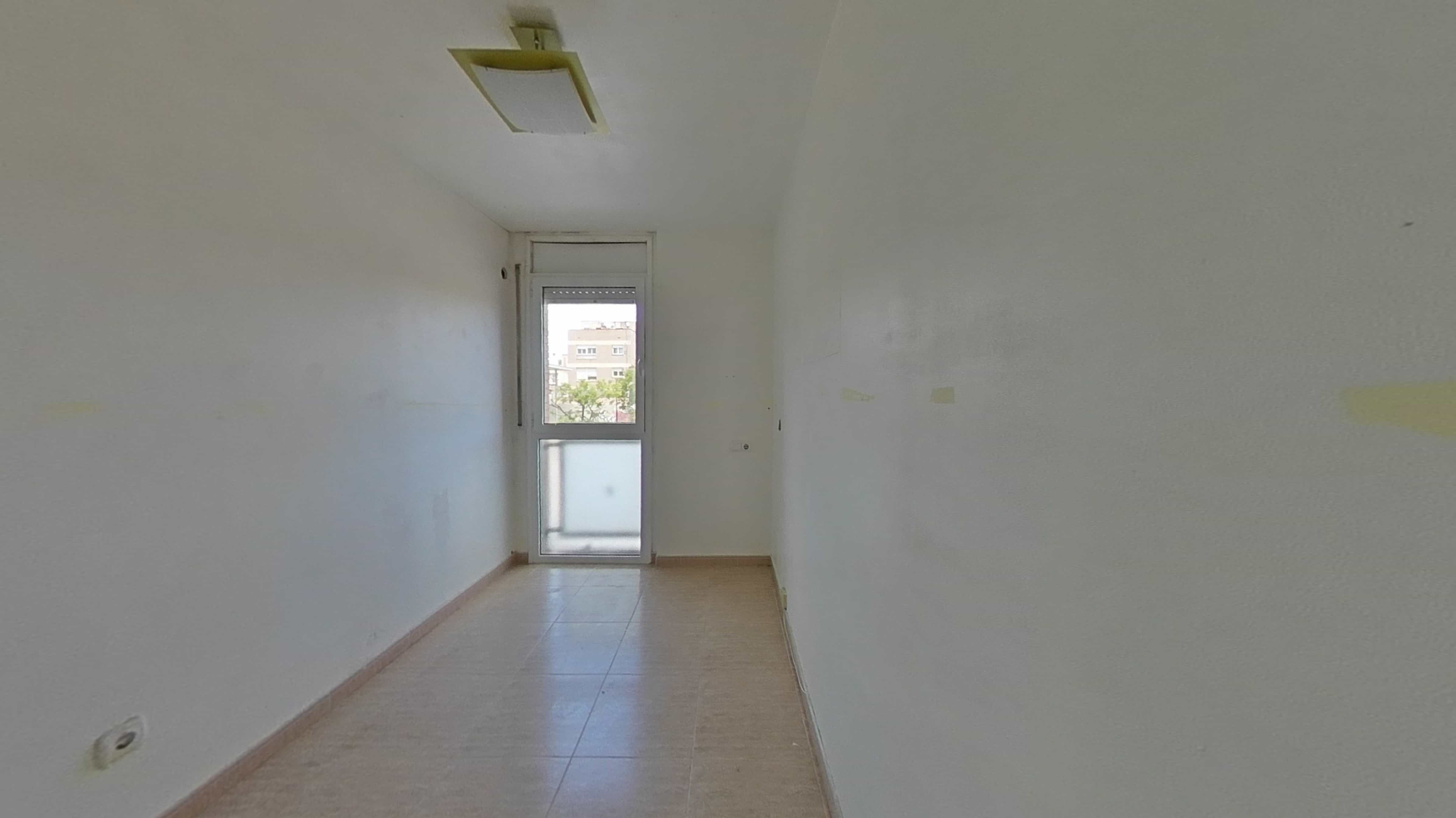 Piso en venta en calle Verge de Nuria