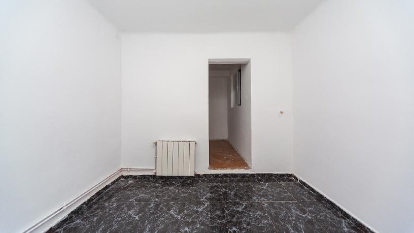 Flat for sale in calle Enric Morera