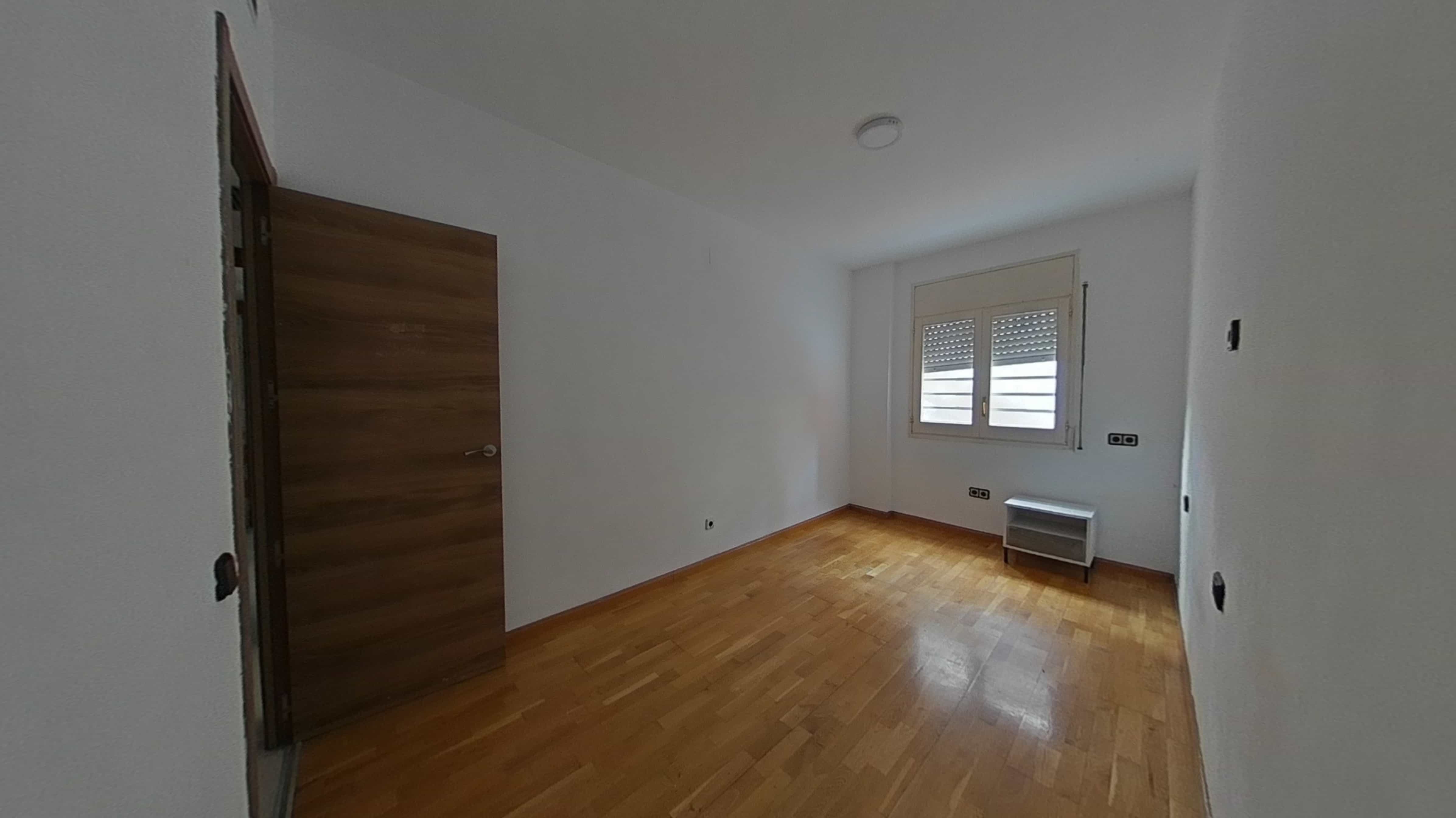 Flat for sale in calle Liszt